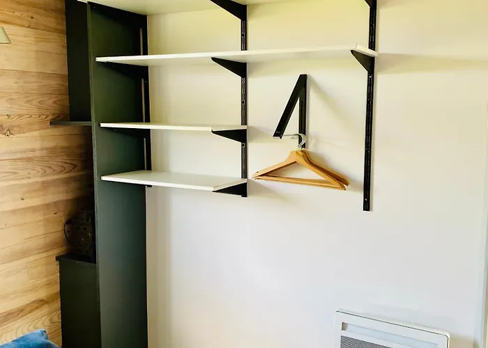 Atypique Au Calme Avec Emplacement Idéal Chalet *